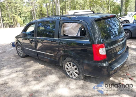 2014 Chrysler Town & Country Touring z USA, uszkodzony, nr VIN 2C4RC1BG0ER398743